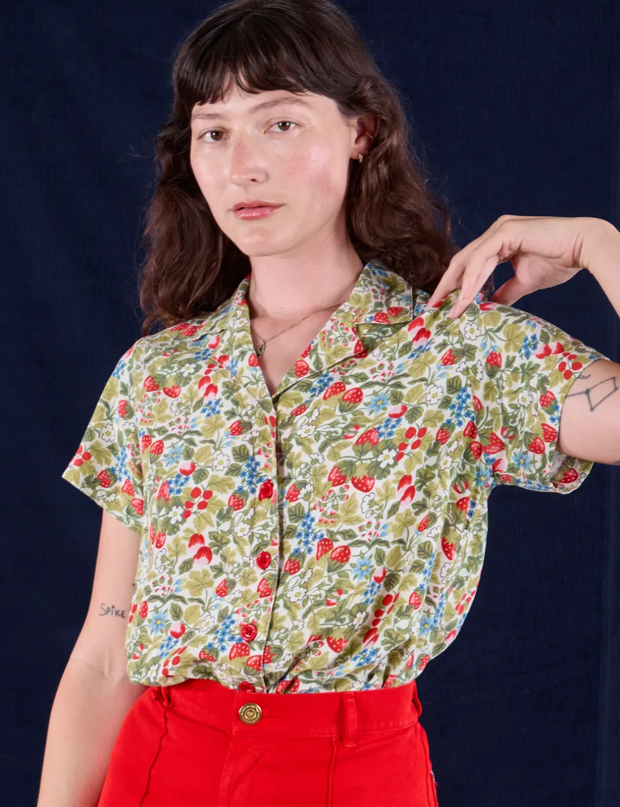 Online Off-White Strawberry Pantry Button-Up Pantry Button-Ups